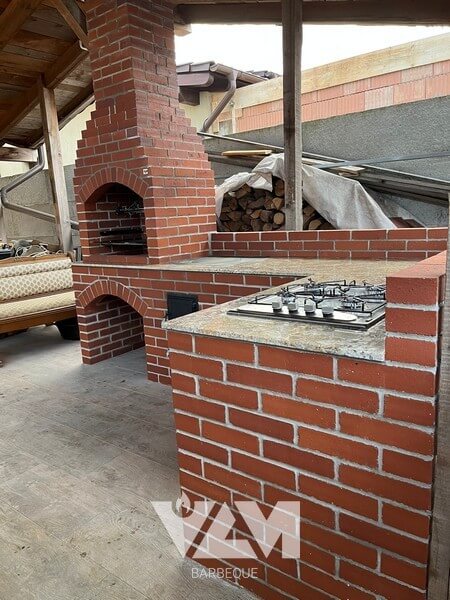 Grill de terasa cu rotisor, chiuveta, aragaz si blat de lucru din marmura - VLM Barbeque Arad - 032